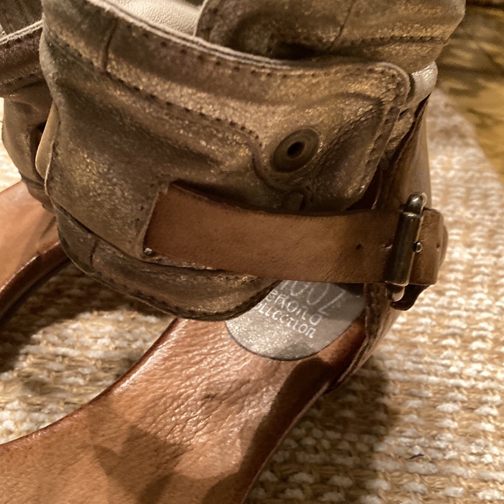 Women’s MiZ Mooz ankle sandals - Picture 3 of 14